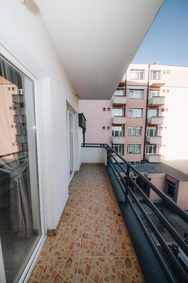 Duga Apartmani Kragujevac Exterior photo